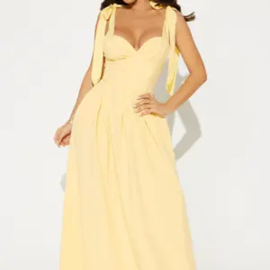 Isabelle Butter Contrast Maxi Dress