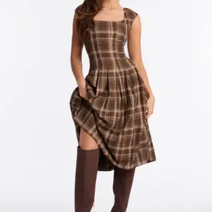 Clover Plaid Pleated Midi